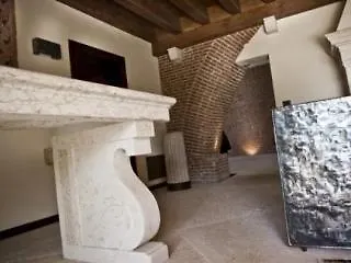 Летний дом Delser Manor House *