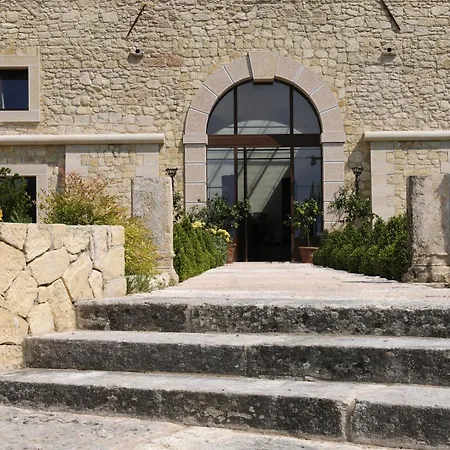 Летний дом Delser Manor House *
